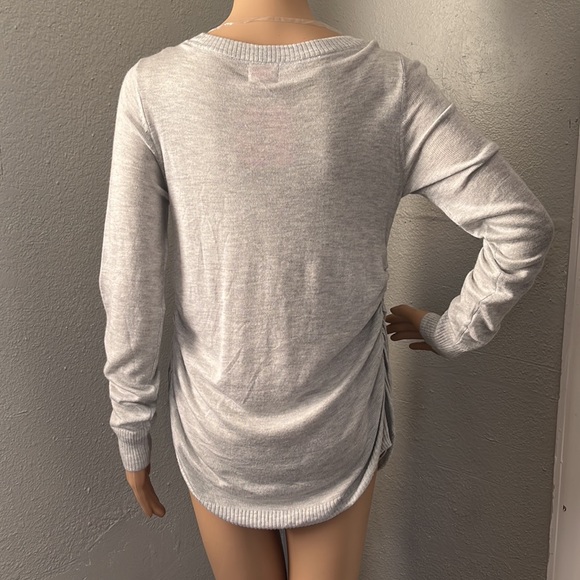 Isabel Maternity by Ingrid & Isabel Pullover Sweater - Picture 3 of 11